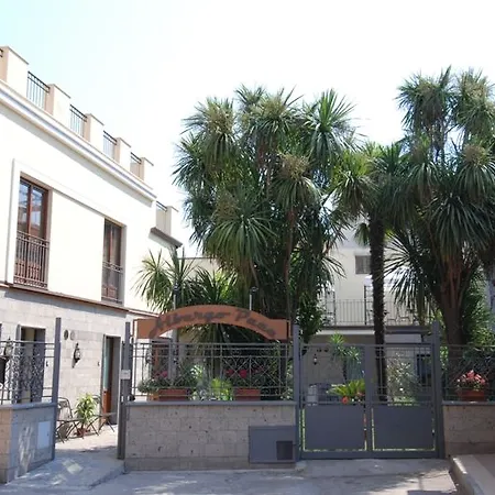 Pace Hotell