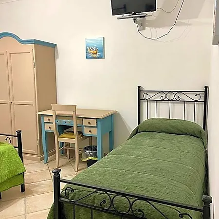 Pace Szálloda
