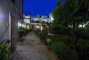 Pace Szálloda Pompeji